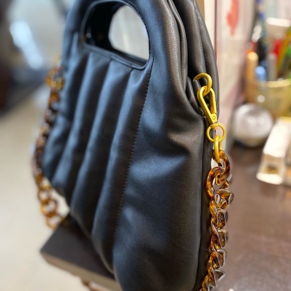 Limited edition Fawn Design quilted handbag with tortoise shell chain. - Picture 7 of 8